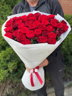 39 Rosen Red Naomi