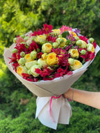 Bouquet 39 Pfingstrosen & Alstroemeria
