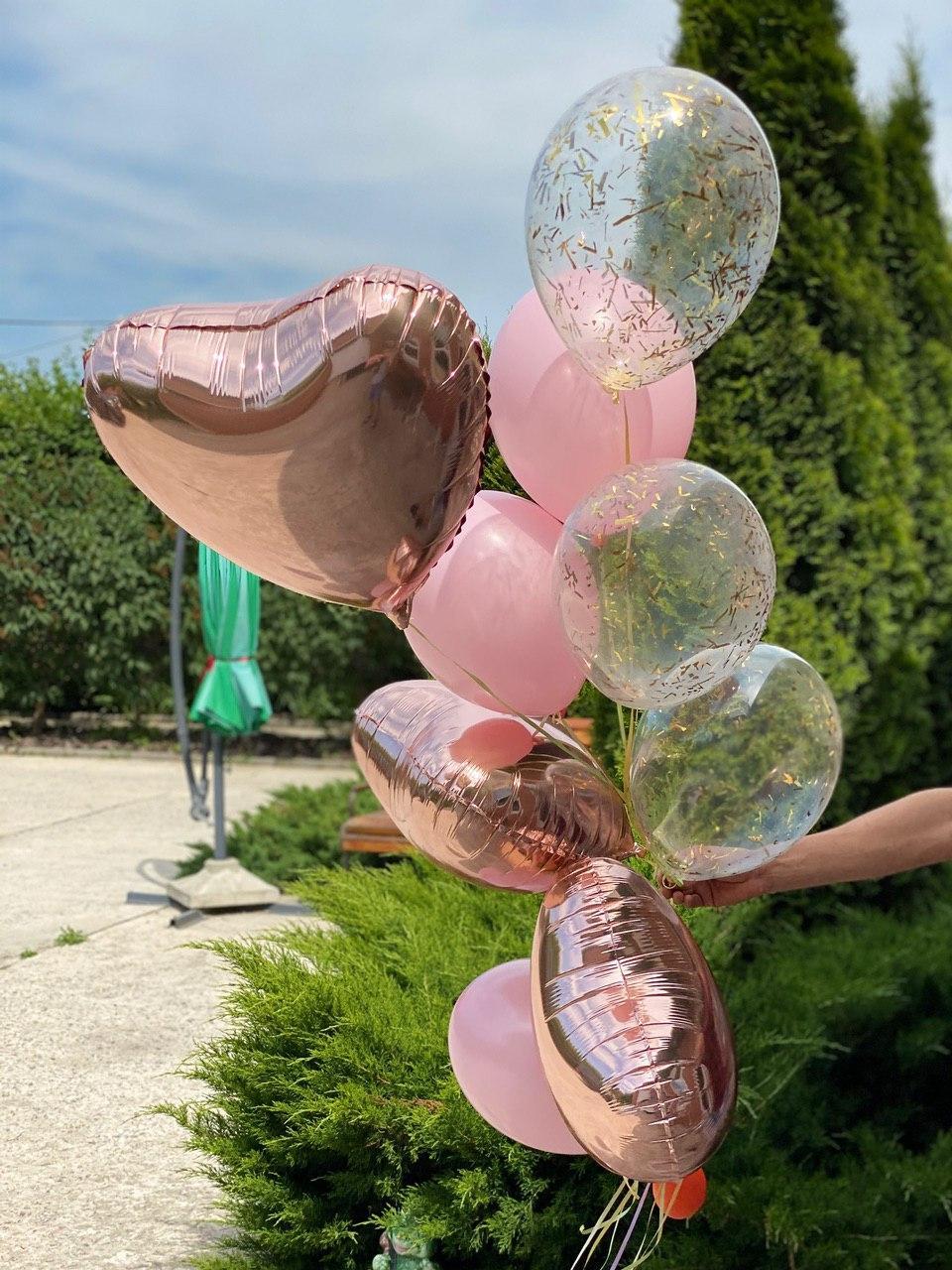 Set: 3 Folienherzen (Roségold), 3 Latexballons (Rosa) und 3 Konfetti-Ballons (Rosa)
